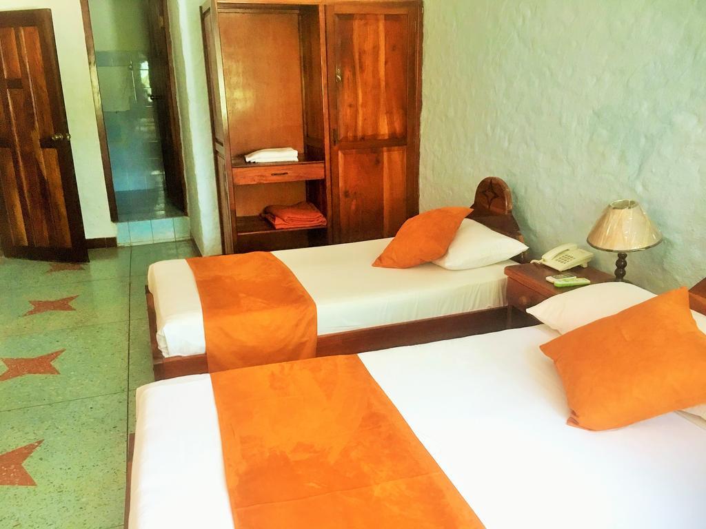 Hostal Estrella De Mar Puerto Ayora  Quarto foto