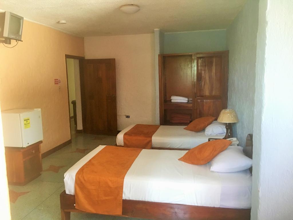 Hostal Estrella De Mar Puerto Ayora  Quarto foto
