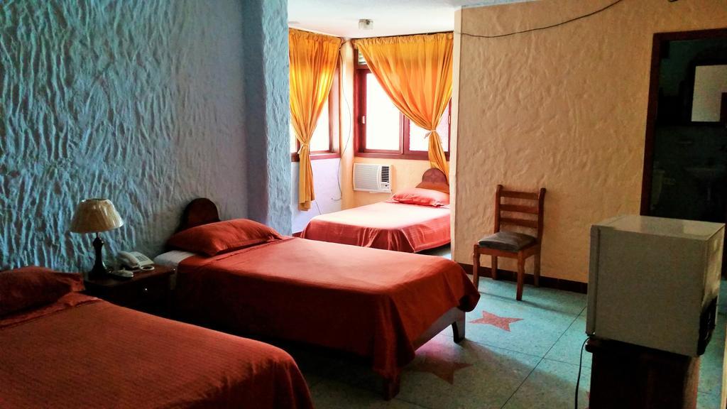Hostal Estrella De Mar Puerto Ayora  Quarto foto