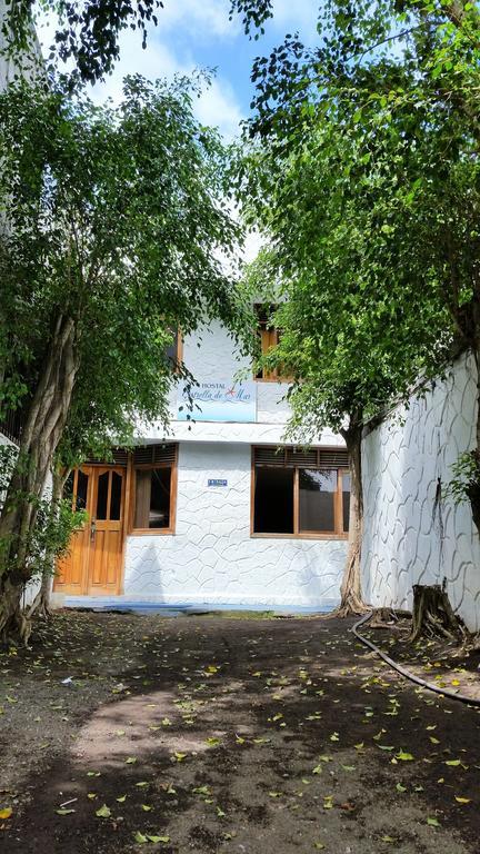 Hostal Estrella De Mar Puerto Ayora  Exterior foto