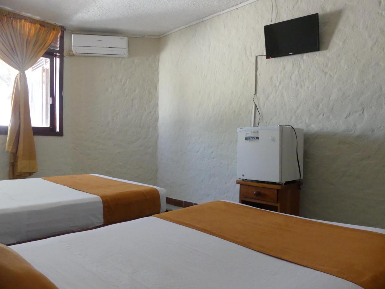 Hostal Estrella De Mar Puerto Ayora  Exterior foto